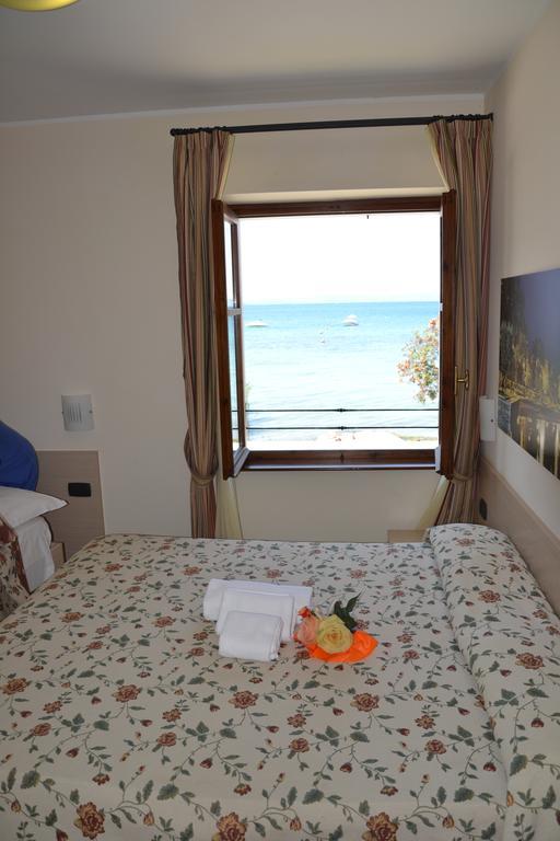 Locanda Le Palafitte Μπαρντολίνο Δωμάτιο φωτογραφία